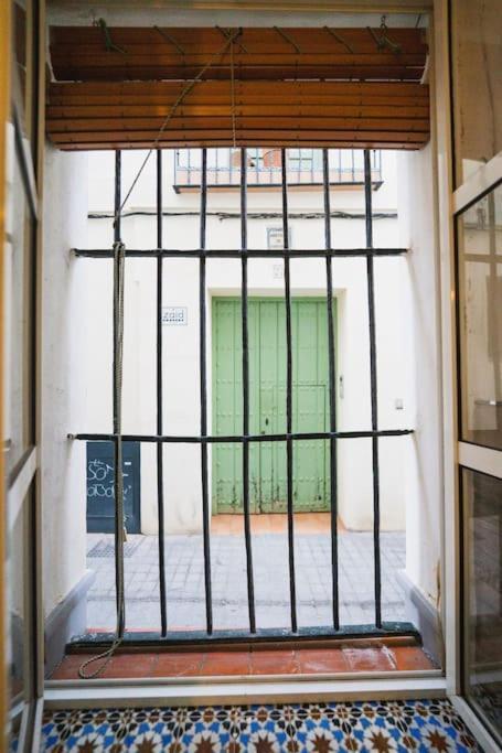 Apartamento En El Barrio De San Lorenzo, Junto A La Basilica Del Gran Poder Севиля Екстериор снимка