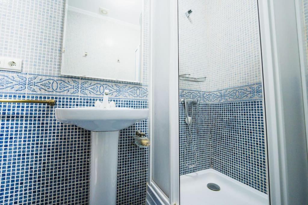 Apartamento En El Barrio De San Lorenzo, Junto A La Basilica Del Gran Poder Севиля Екстериор снимка